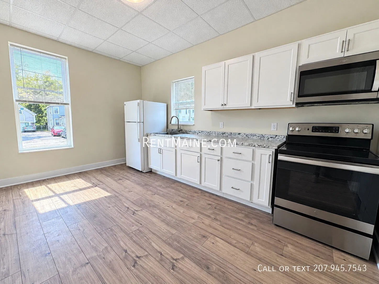 19 Western Ave — Photo 3