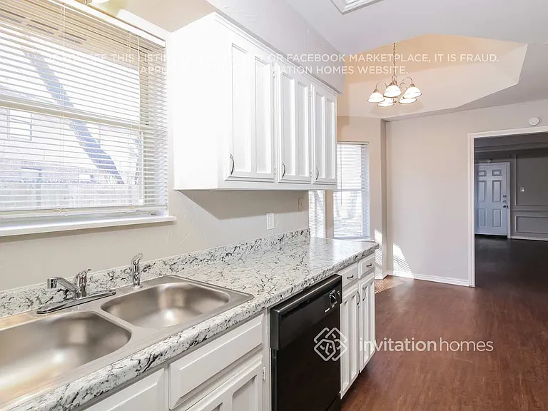 3217 Brooke St — Photo 8