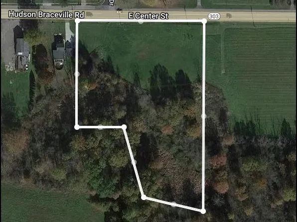 E Center St, Windham, OH 44288