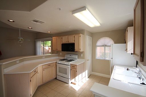 5th image of 2925 Wigwam Pkwy APT 1711