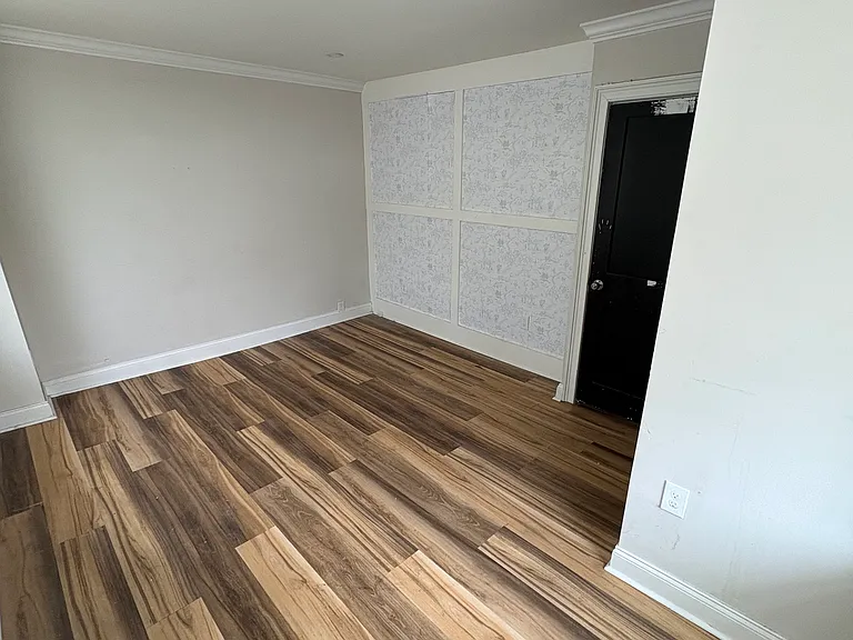 209 Ebenezer Ave — Photo 8