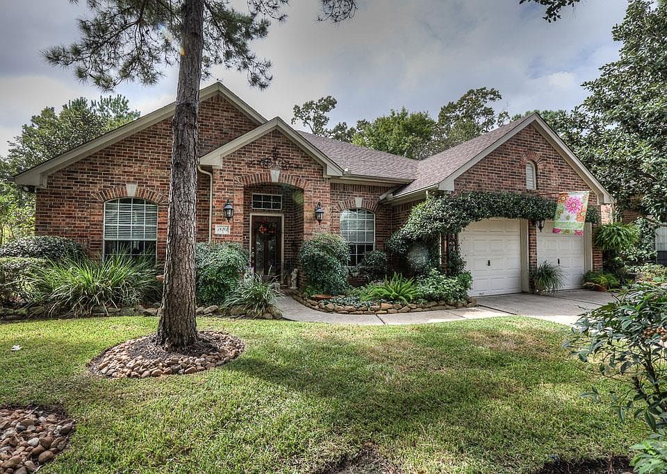1st image of 18203 Bluewater Cove Dr