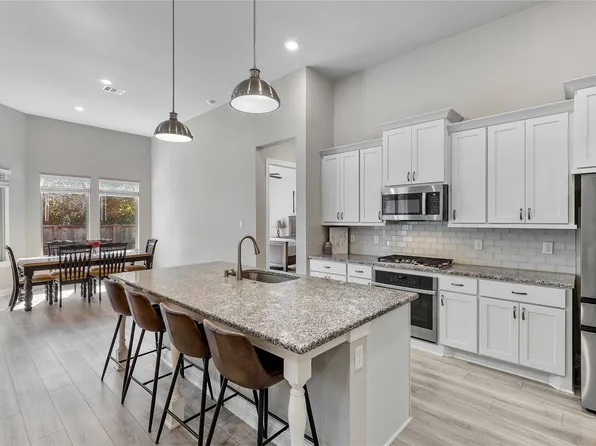 23618 Crossworth Dr, New Caney, TX 77357