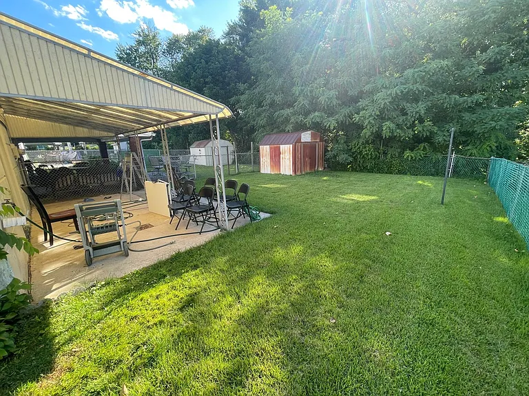 3622 Chesterfield Rd — Photo 4