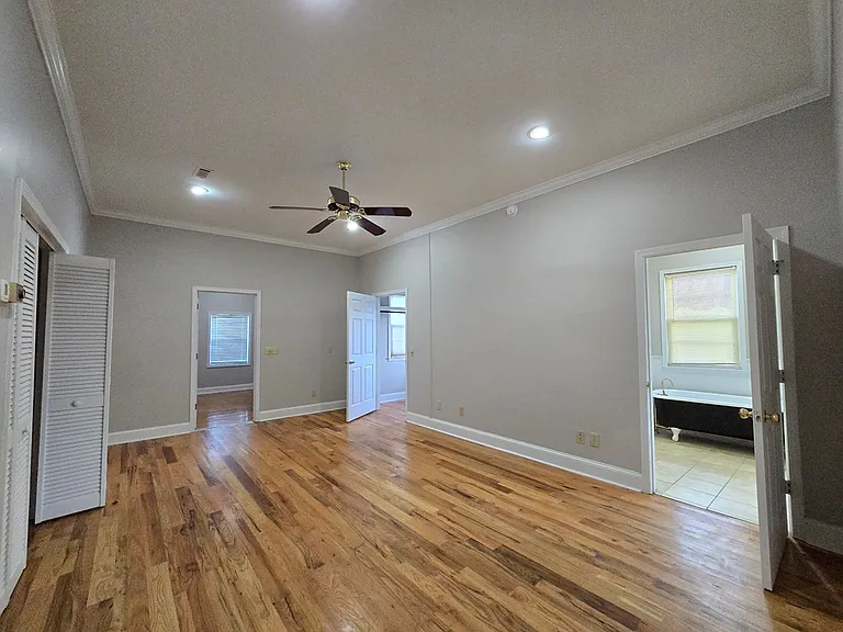 900 Race Track Rd — Photo 10