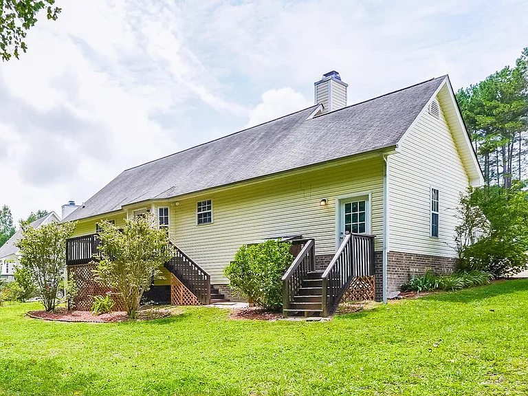 305 Wood Green Dr — Photo 16