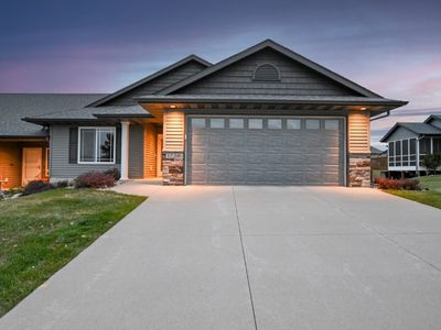 3720 Bluebird Dr SW, Cedar Rapids, IA, 52404