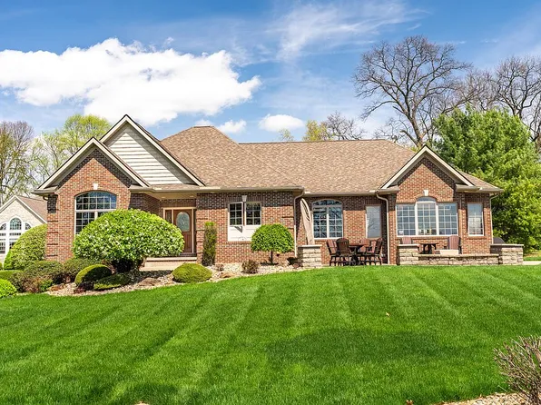 4101 Cove Cir NW, Canton, OH 44708