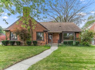 270 S York St, Dearborn, MI 48124