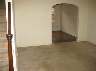 5822 Elmer St, Pittsburgh, PA 15232