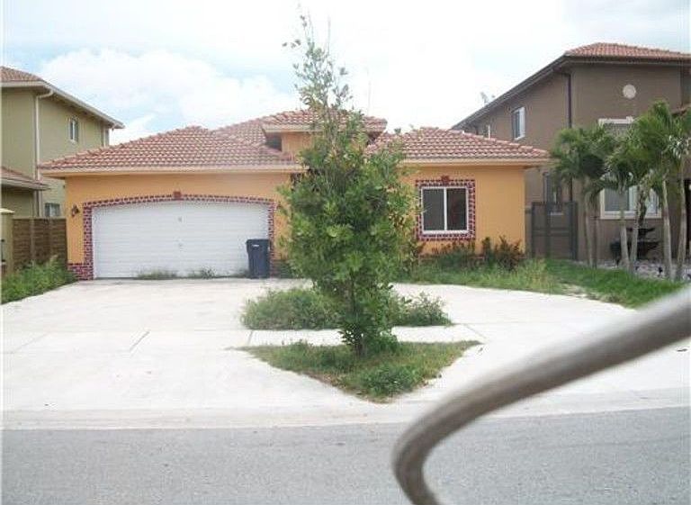 2nd image of 4517 SW 164th Ct
