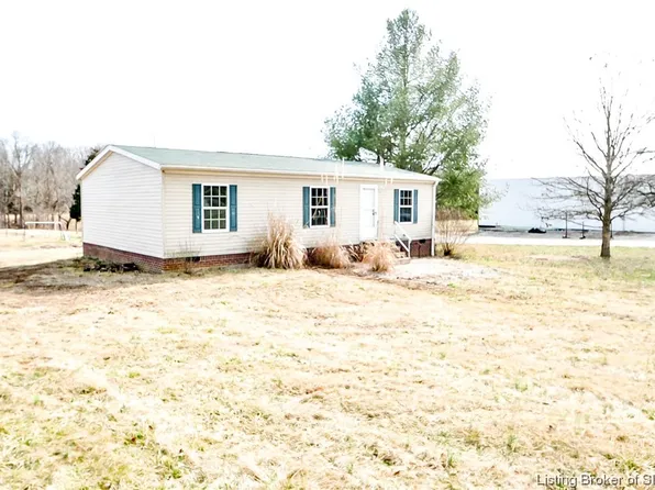 9908 S Cedar Lane, Hardinsburg, IN 47125