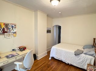 912 Beacon St #5, Boston, MA 02215