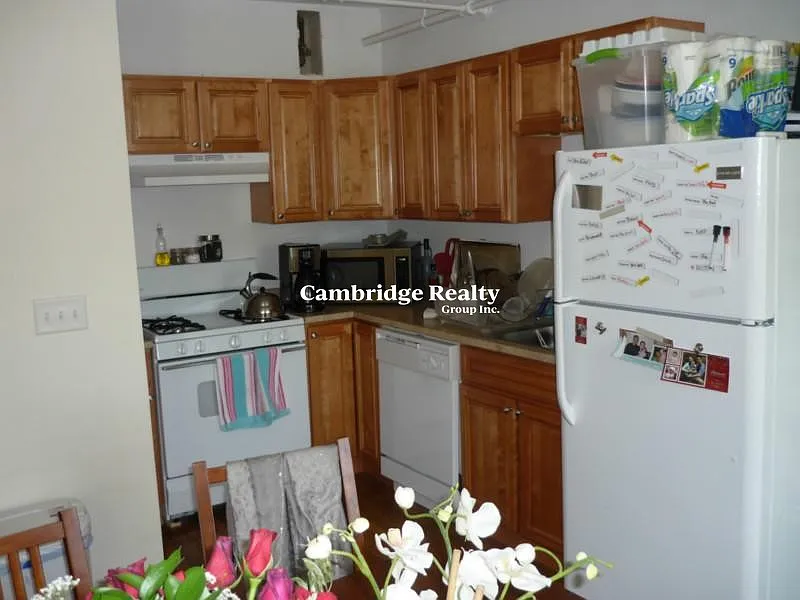 1615 Commonwealth Ave #30T