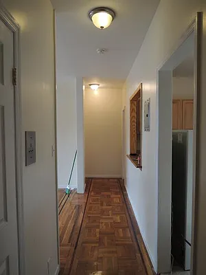 Rented by Lang Realty LLC | media 7