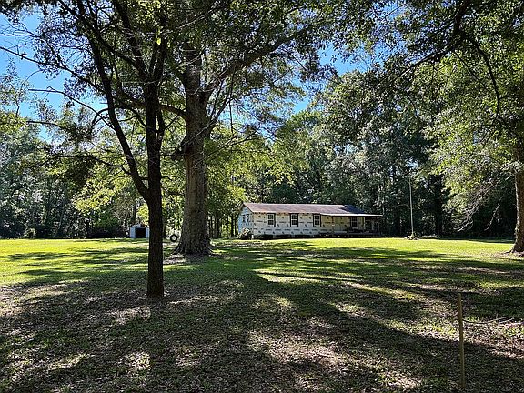 5th image of 1079 John Amacker Rd