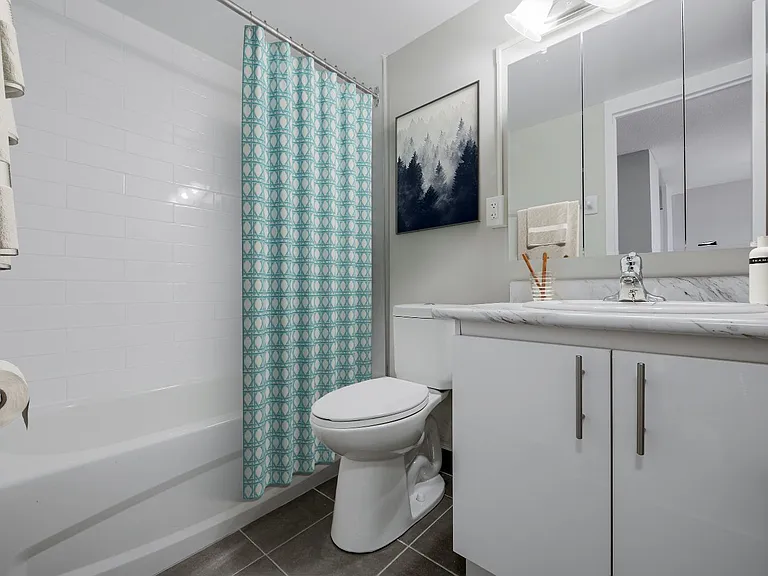 20 Chichester Pl — Photo 7