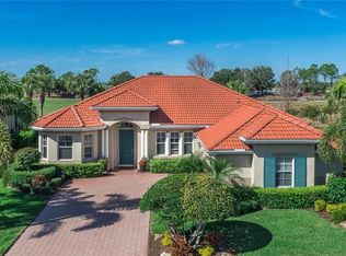 290 Montelluna Dr, North Venice, FL 34275