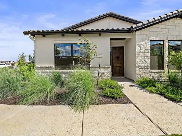 113 Amiata Dr, Horseshoe Bay, TX 78657