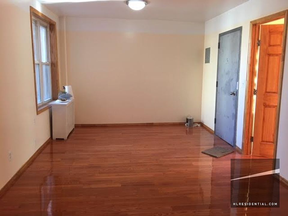 1st image of 2339 33rd Ave #2
