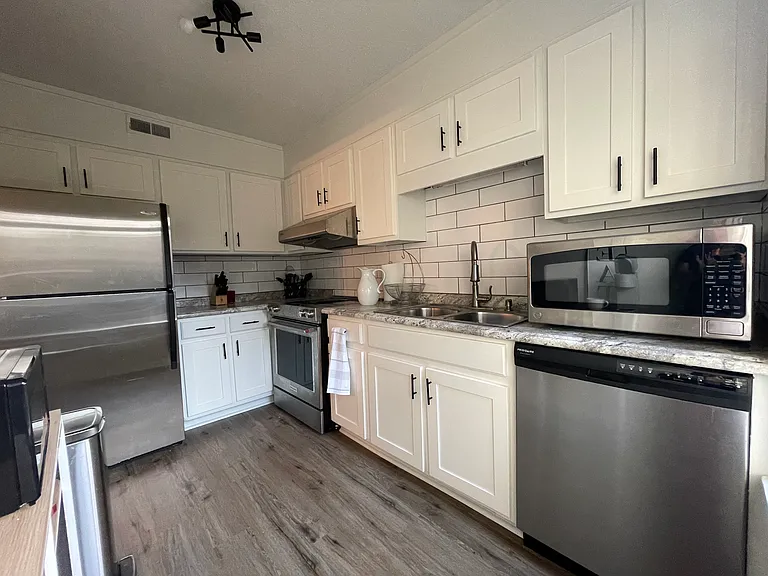 3419 Watermelon Rd #C320 — Photo 4