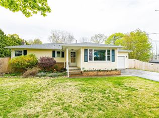 2004 Fairport Nine Mile Point Rd, Penfield, NY 14526