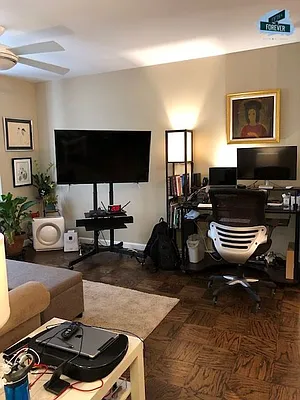 Rented by Fifth & Forever LLC | media 37