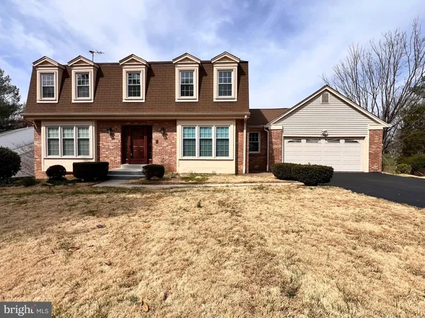1348 Stokley Way, Vienna, VA 22182