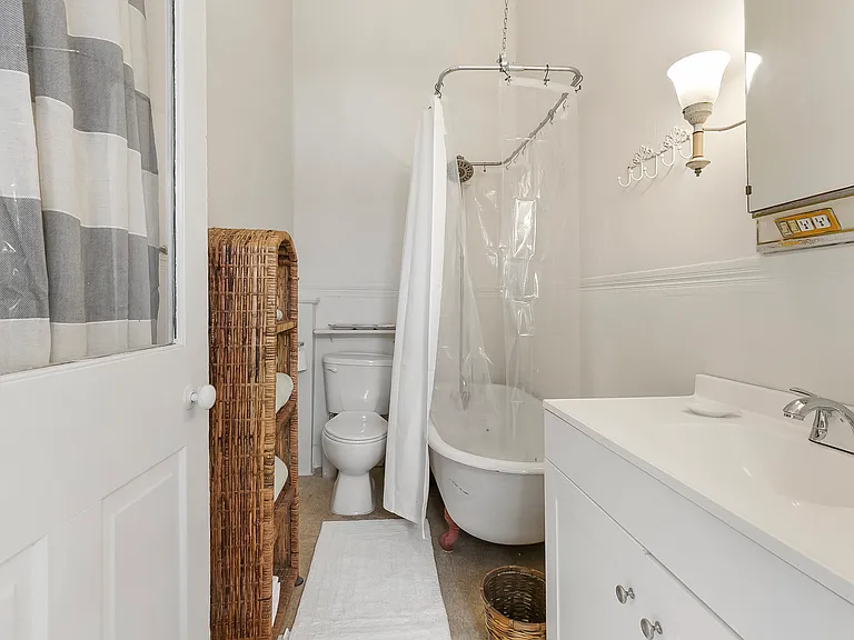 3302 Chestnut St — Photo 16