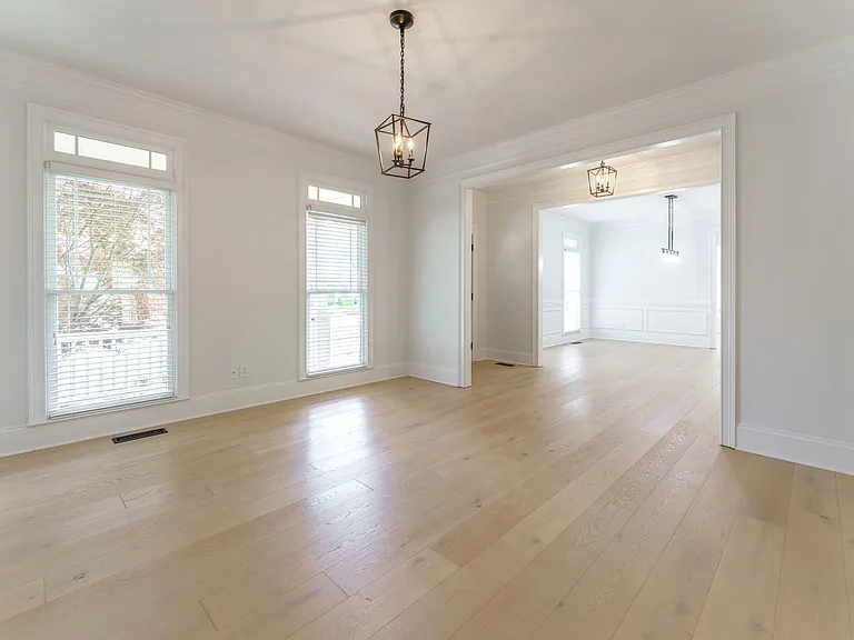 214 Chandler Walk — Photo 6