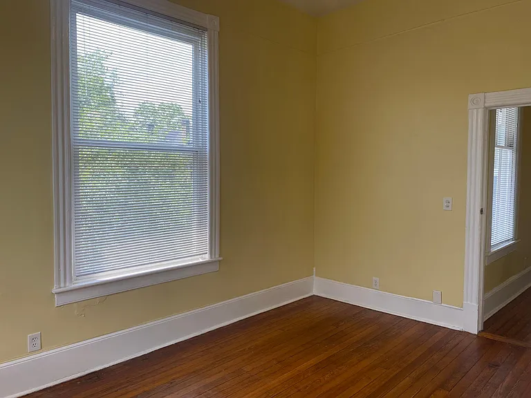 402 E Duffy St #2 — Photo 12