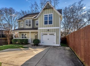 702B Waco Dr, Nashville, TN 37209