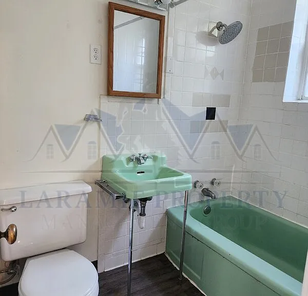 309 S 10th St #26 — Photo 7
