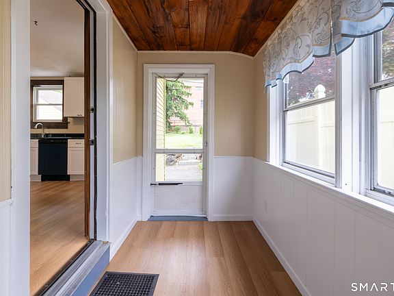 3rd image of 48 Twining Street