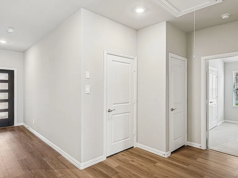 602 Midnight Oak Dr — Photo 3