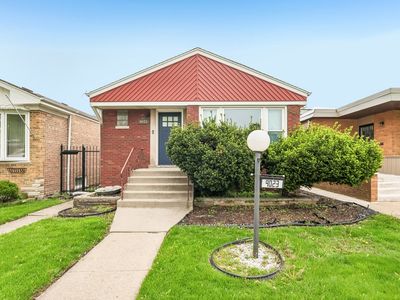 9023 S Oglesby Ave, Chicago, IL, 60617