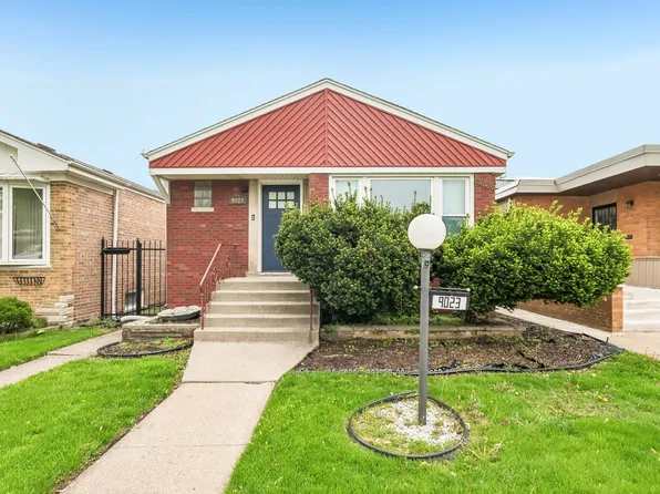 9023 S Oglesby Ave, Chicago, IL 60617