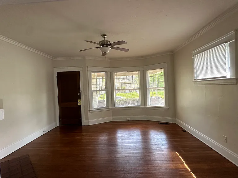 1672 Belmar Rd — Photo 8