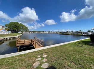 148 Americana Ct NE #228, Saint Petersburg, FL 33702
