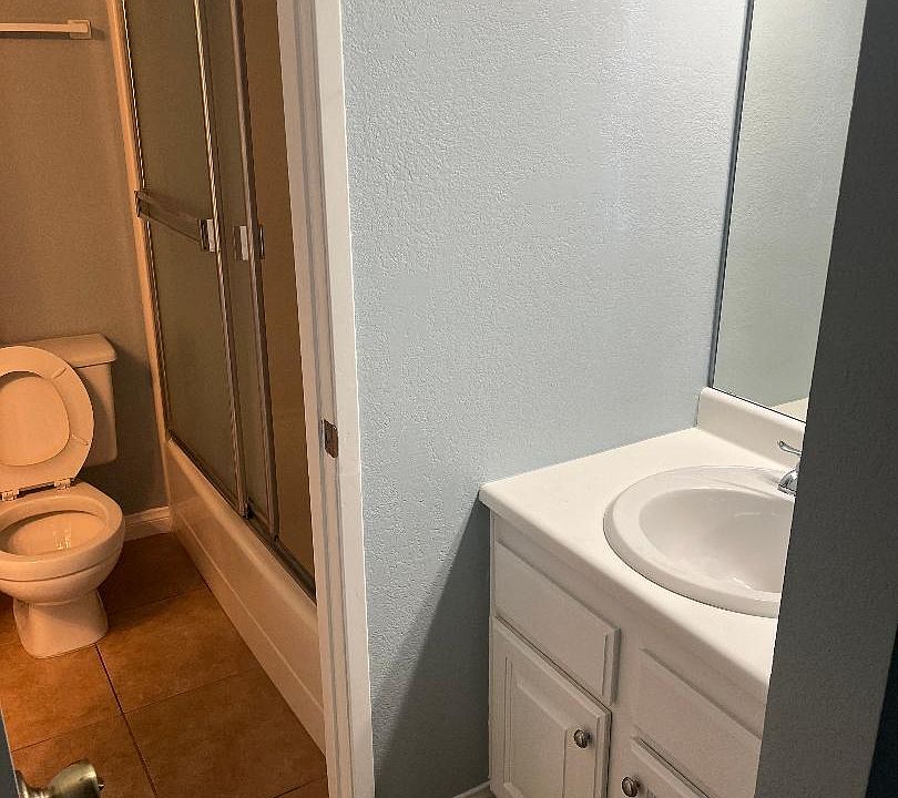 1st image of 5300 E Waverly Dr #5300E5