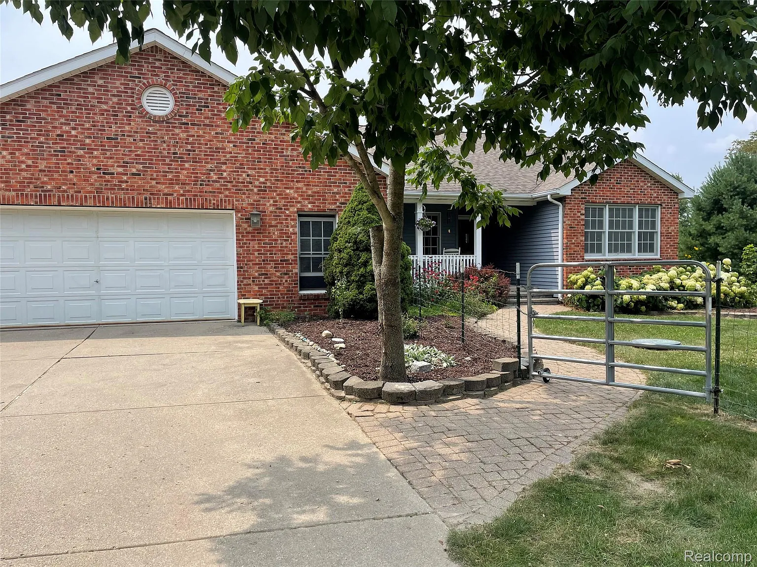 820 Lockwood Rd photo 1