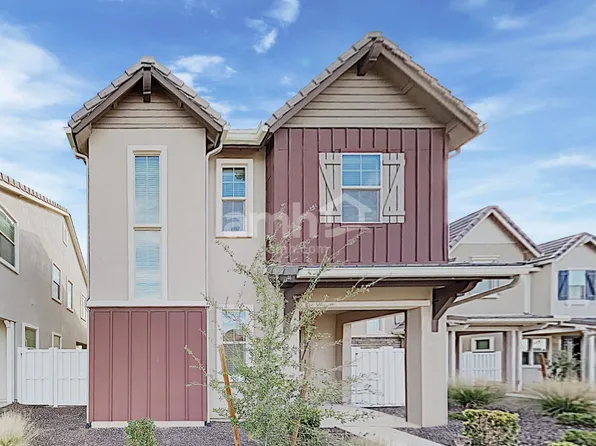 2264 S Osborn Ln, Gilbert, AZ 85295