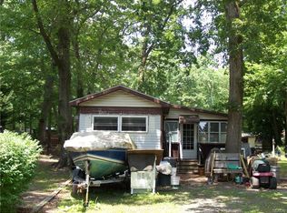 37547 Oak St, Ocean View, DE 19970
