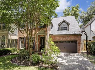 4920 Laurel St, Bellaire, TX 77401