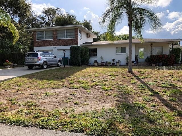 1st image of 10633 Dorothy Ln