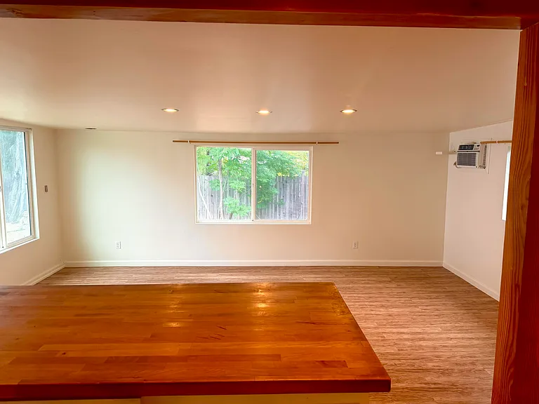 401 W Ojai Ave — Photo 6