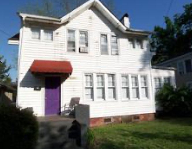 1st image of 403 S Jarvis St