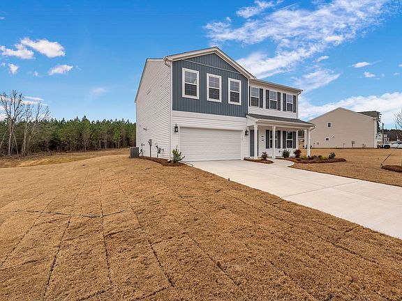 3rd image of 7026 Fairview Falls Dr