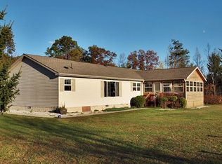 W9041 Airport Rd, Crivitz, WI 54114