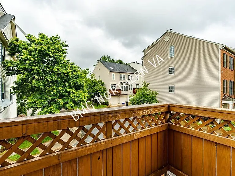 5819 Pearson Ln — Photo 21